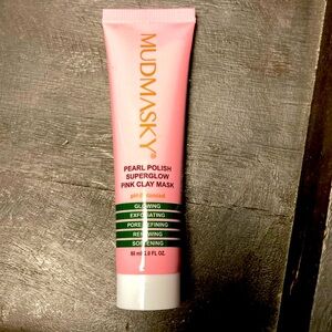 Brand new Mudmasky Pearl polish Superglow Pink Clay Mask